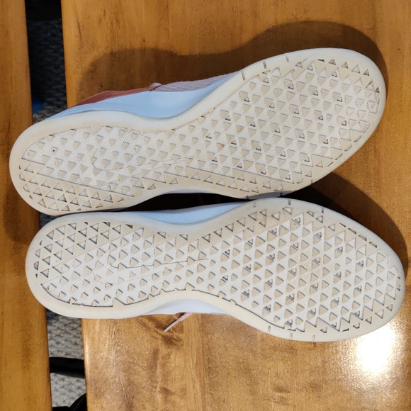 Nike Air Max Bella Tr2 pink running shoes size 10 - Picture 8 of 10